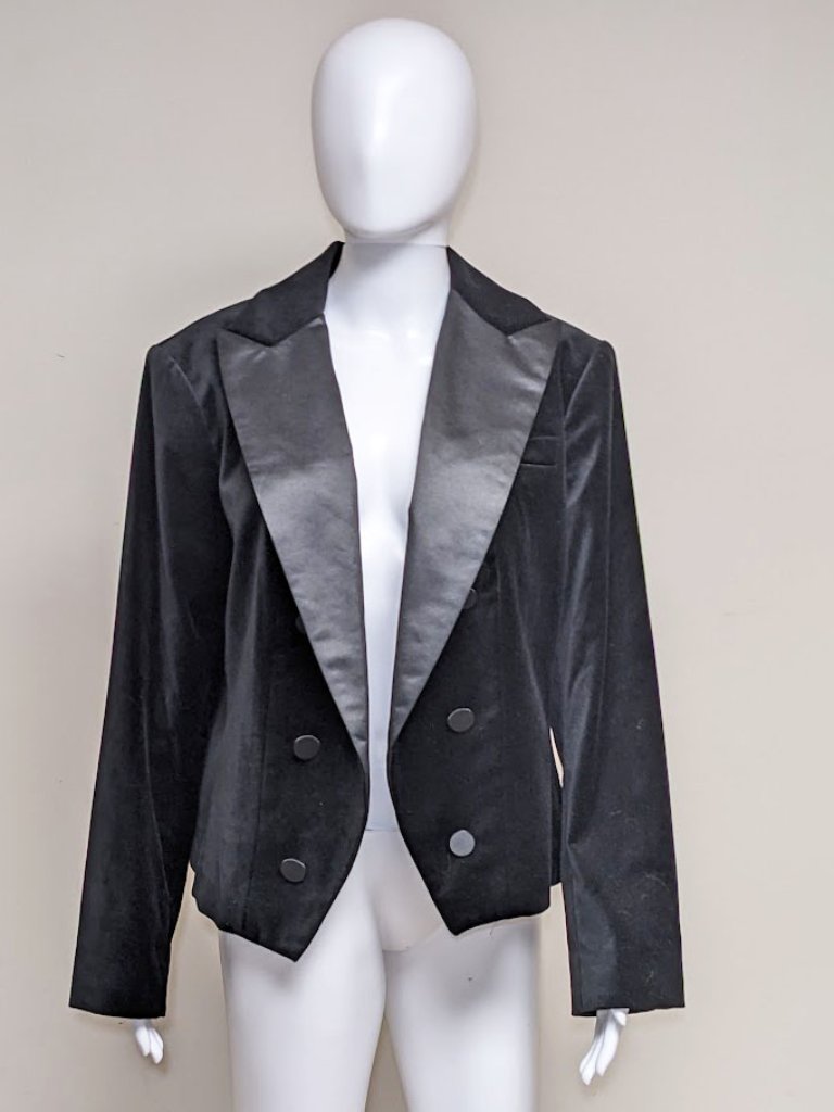 Lauren Ralph Lauren Stretch Velvet Cropped Tuxedo Blazer In Black
